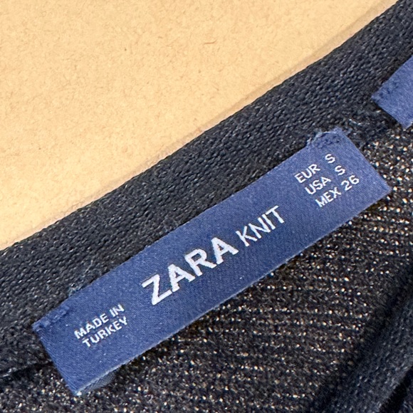 Zara Knit Size S , Oversized - Picture 4 of 9